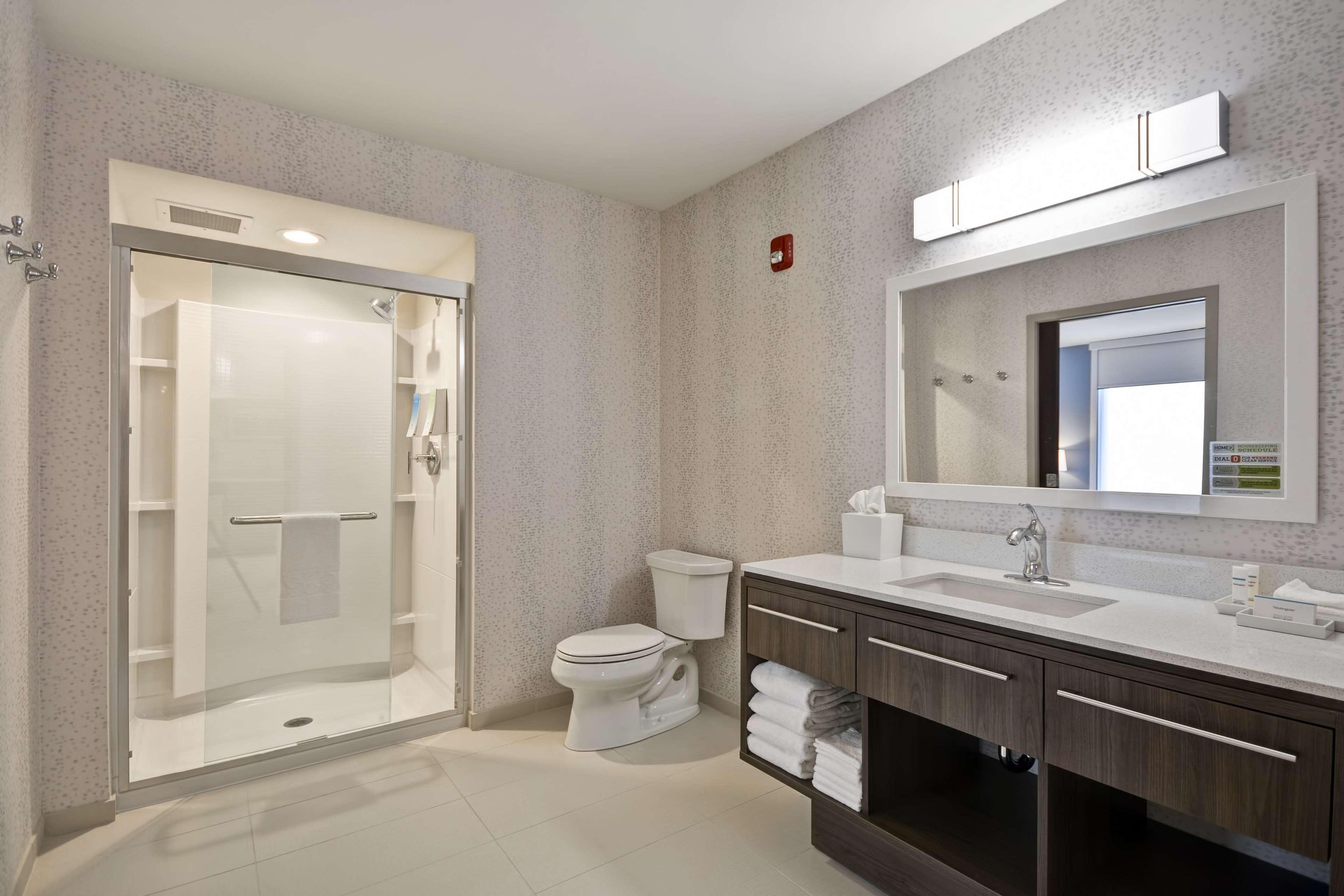 Hotel Home2 By Hilton Airport East Broad Columbus
