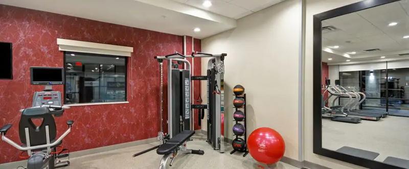 Home2 By Hilton Airport East Broad Hotel 3*