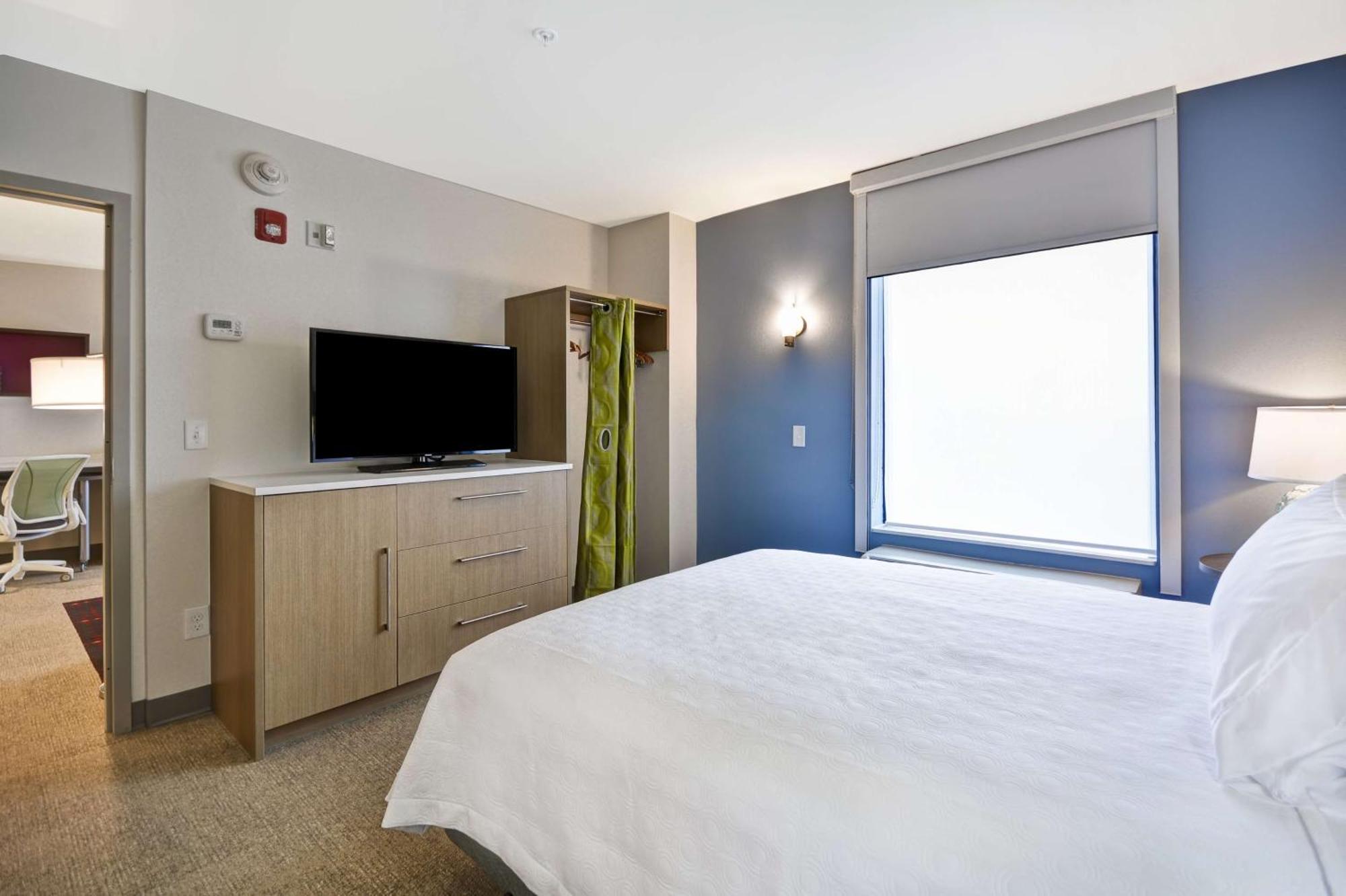 Home2 By Hilton Airport East Broad Columbus