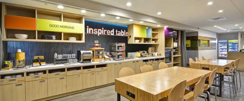 Home2 By Hilton Airport East Broad Hotel 3*